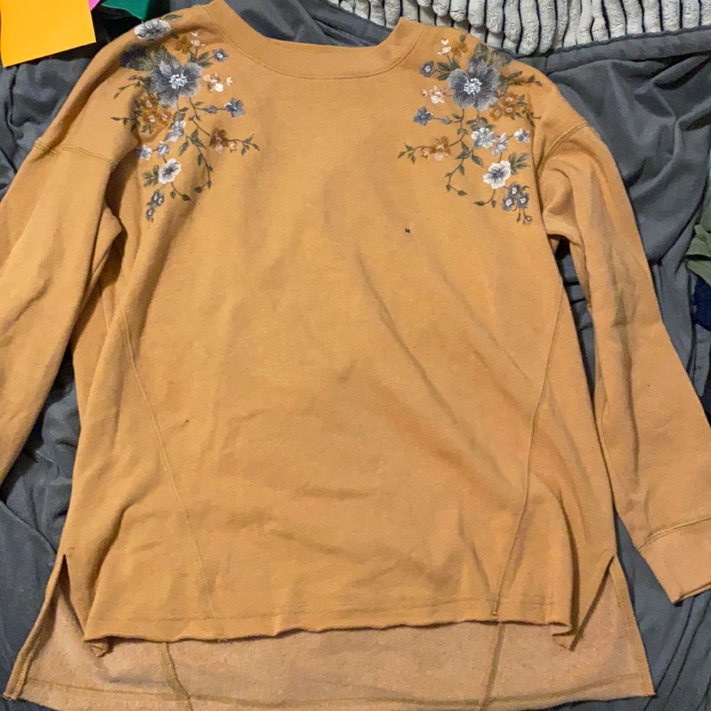 American Eagle Floral Sweatshirt